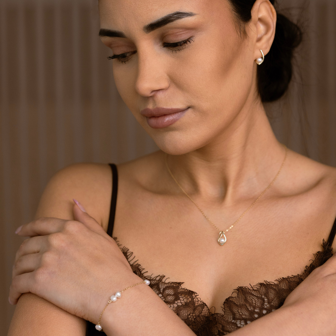 Pearl Station Bracelet