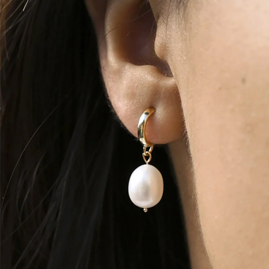The Eleanor Pearl Earrings